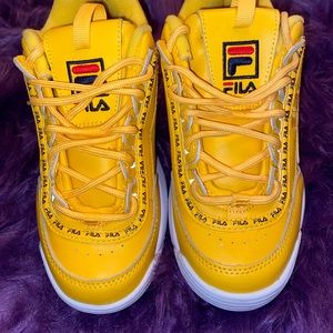 💕Fila💕 *Sold offline*